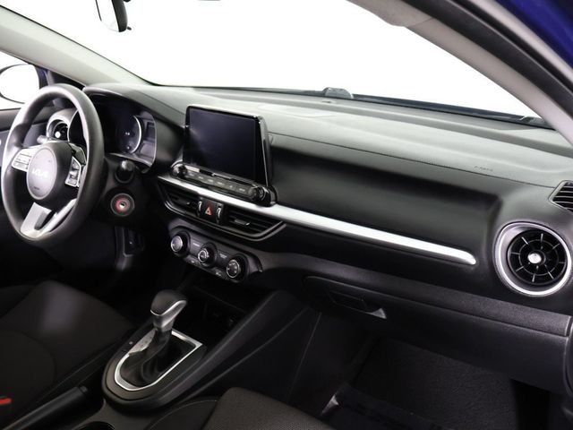 2023 Kia Forte LXS IVT - 22922170 - 25