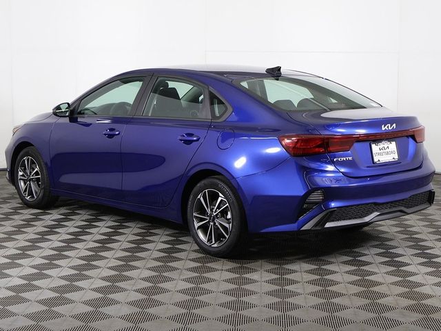 2023 Kia Forte LXS IVT - 22922170 - 7