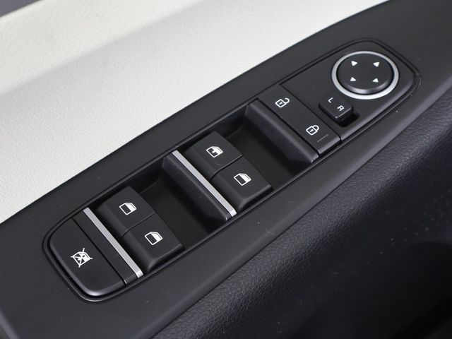 2023 Kia Forte LXS IVT - 22926079 - 32