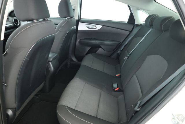 2023 Kia Forte LXS IVT - 22927998 - 18