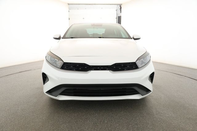 2023 Kia Forte LXS IVT - 22927998 - 1