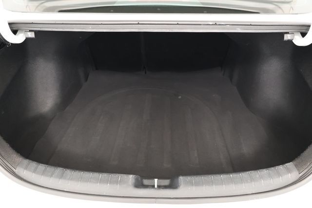 2023 Kia Forte LXS IVT - 22927998 - 19