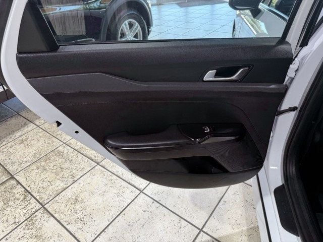 2023 Kia K5 LXS Automatic FWD - 22908292 - 23