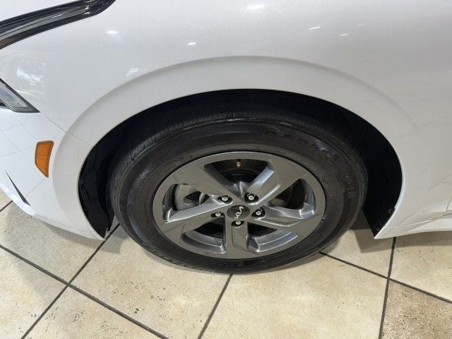 2023 Kia K5 LXS Automatic FWD - 22908292 - 6