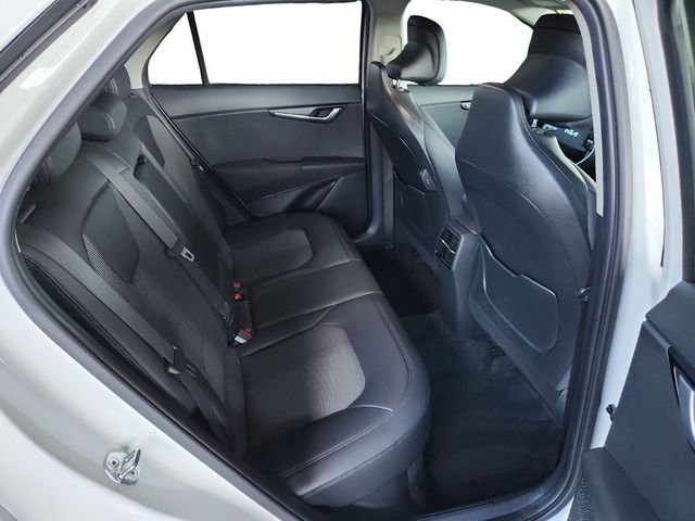 2023 Kia Niro EX Touring - 22935177 - 11