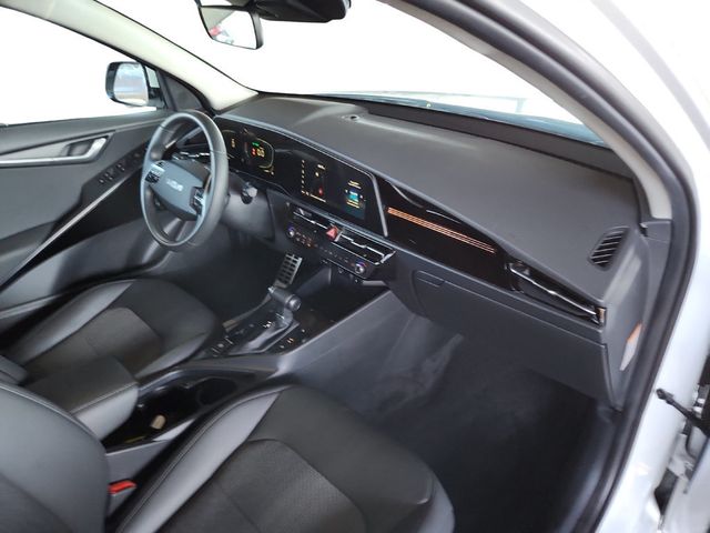 2023 Kia Niro EX Touring - 22935177 - 12