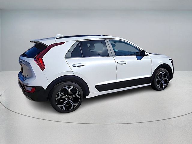 2023 Kia Niro EX Touring - 22935177 - 5