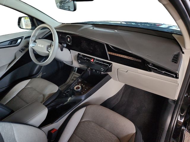 2023 Kia Niro EV Wave with Preserve Package - 22935887 - 12