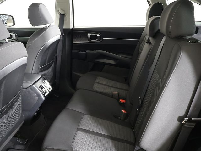 2023 Kia Sorento LX AWD - 22912753 - 31