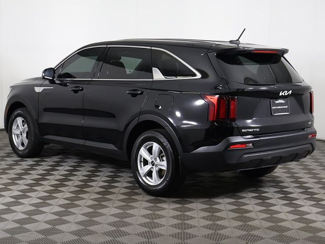 2023 Kia Sorento LX AWD - 22912753 - 8