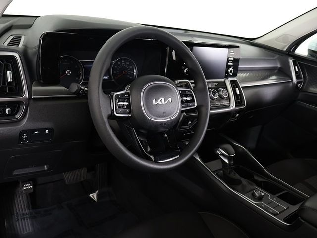 2023 Kia Sorento LX FWD - 22930900 - 24