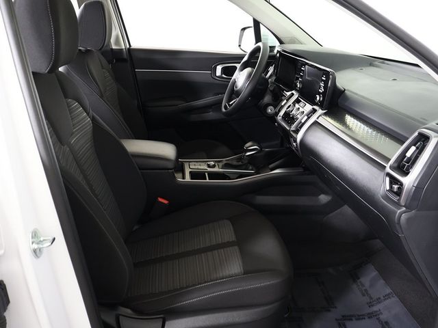 2023 Kia Sorento LX FWD - 22930900 - 29