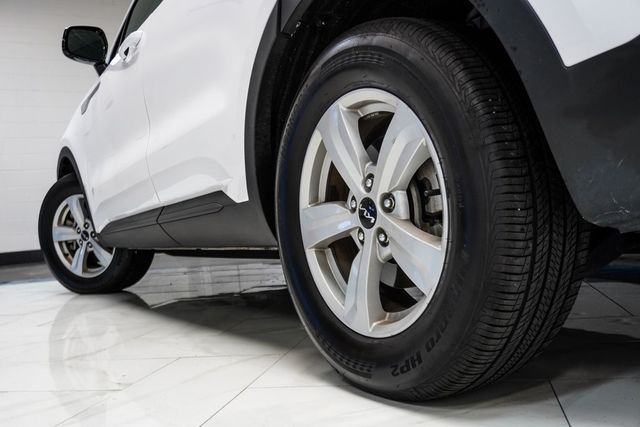 2023 Kia Sorento LX FWD - 22906758 - 9
