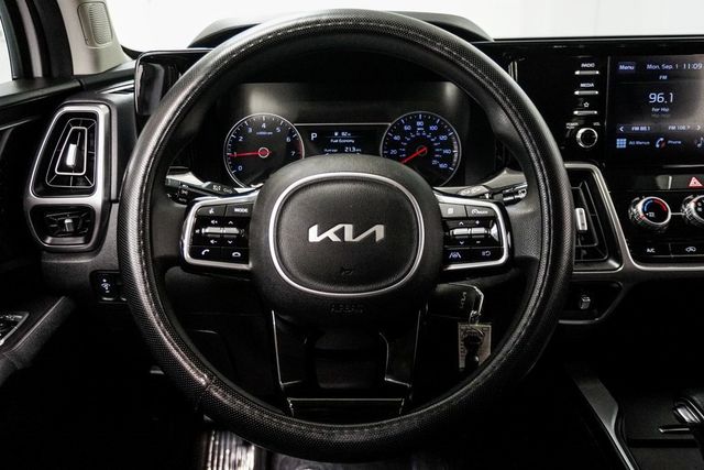 2023 Kia Sorento LX FWD - 22906758 - 26