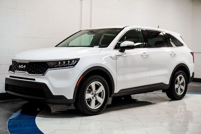 2023 Kia Sorento LX FWD - 22906758 - 3