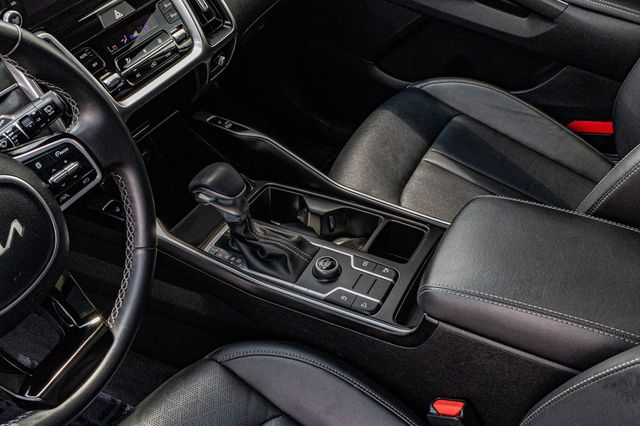 2023 Kia Sorento S FWD - 22882562 - 21