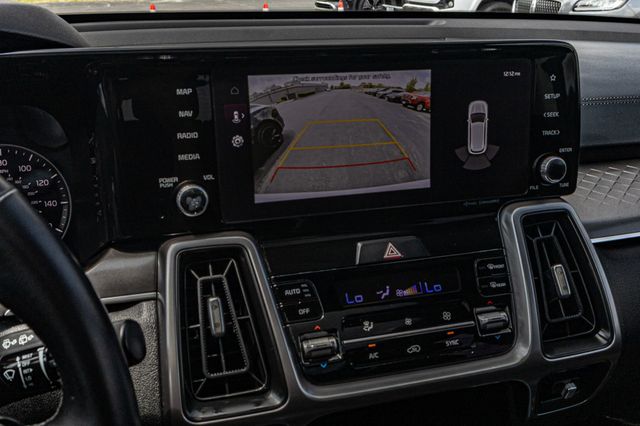 2023 Kia Sorento S FWD - 22882562 - 23