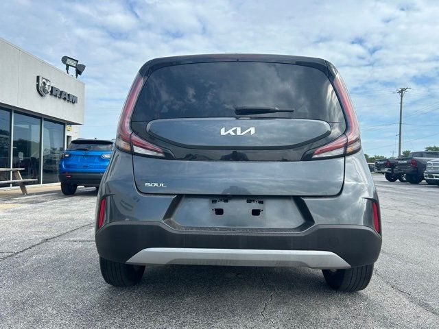 2023 Kia Soul LX IVT - 22904530 - 6