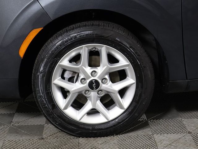 2023 Kia Soul LX IVT - 22927772 - 19