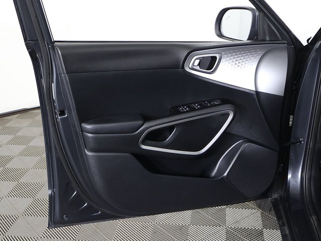 2023 Kia Soul LX IVT - 22927772 - 20