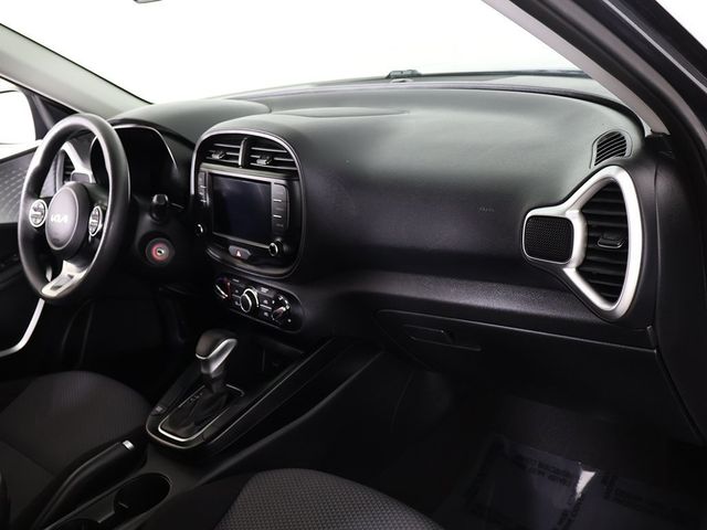 2023 Kia Soul LX IVT - 22927772 - 25