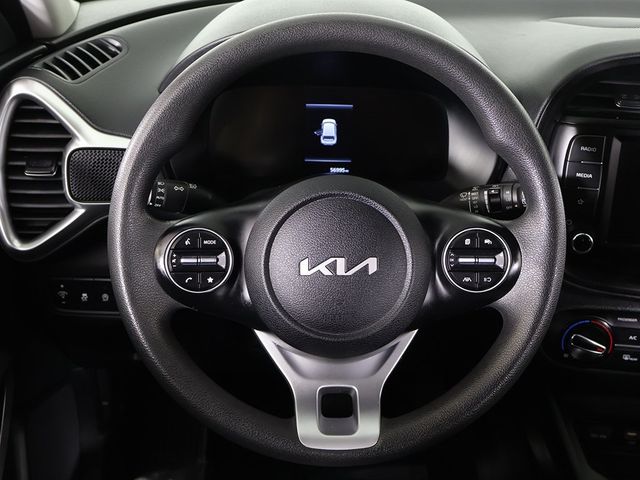 2023 Kia Soul LX IVT - 22927772 - 35