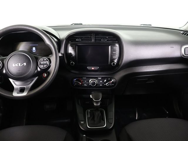 2023 Kia Soul LX IVT - 22927772 - 39