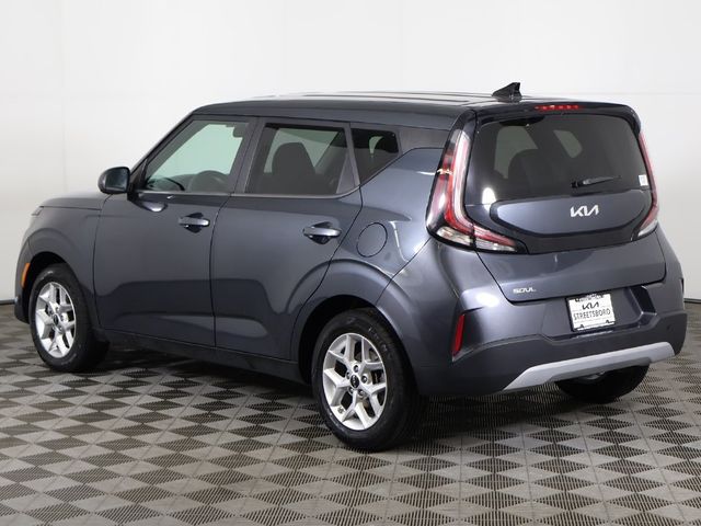 2023 Kia Soul LX IVT - 22927772 - 7