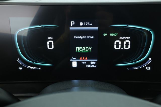 2023 Kia Sportage Plug-In Hybrid X-Line AWD - 22918359 - 12