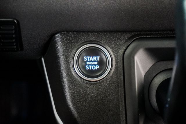 2023 Land Rover Defender 110 S AWD - 22852017 - 31