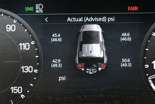2023 Land Rover Defender 110 SE AWD - 22789546 - 47