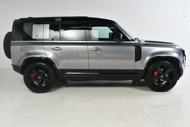 2023 Land Rover Defender 110 X AWD - 22931485 - 3