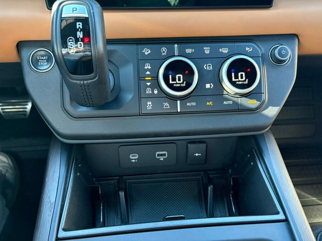 2023 Land Rover Defender Local Trade/Heated&Cooled Seats/Heads Up Display/Meridian Audio - 22933390 - 36