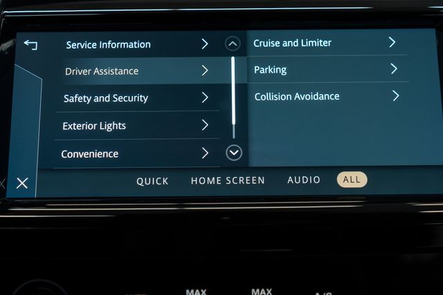 2023 Land Rover Discovery Sport S R-Dynamic 4WD - 22938603 - 23