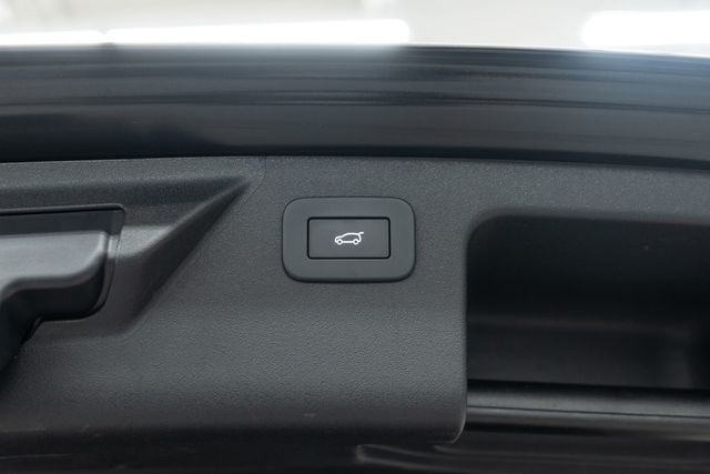 2023 Land Rover Discovery Sport S R-Dynamic 4WD - 22938603 - 29