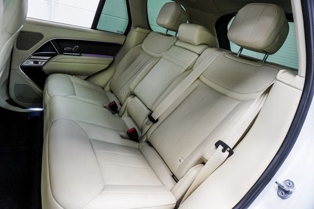 2023 Land Rover Range Rover P400 SE SWB - 22881865 - 19