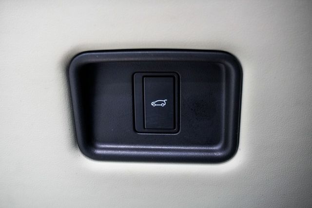 2023 Land Rover Range Rover P400 SE SWB - 22881865 - 35