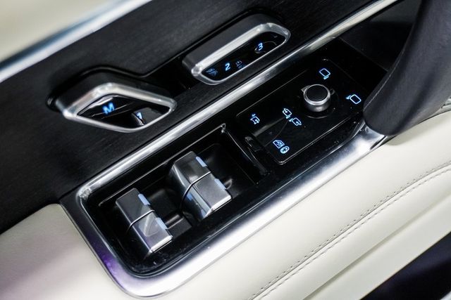 2023 Land Rover Range Rover P400 SE SWB - 22881865 - 37