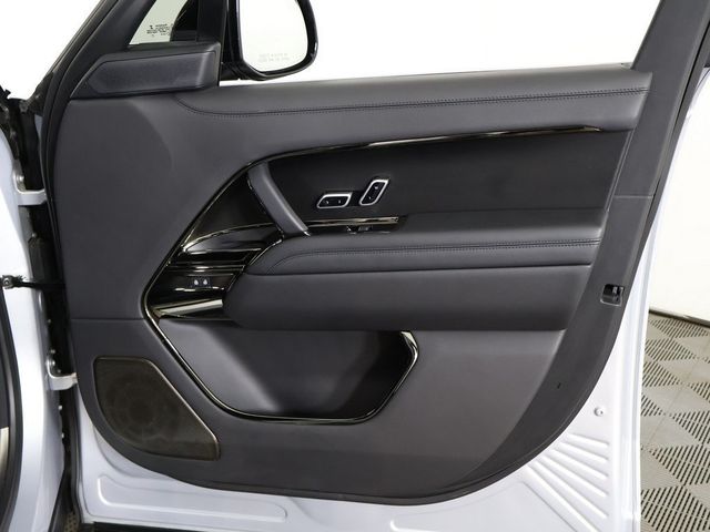 2023 Land Rover Range Rover SV SWB - 22866656 - 27