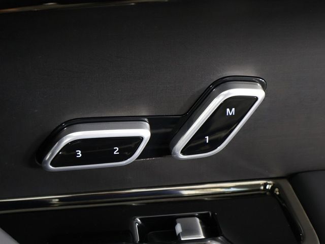 2023 Land Rover Range Rover SV SWB - 22866656 - 37