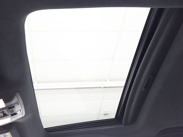 2023 Lexus GX GX 460 4WD - 22912492 - 24