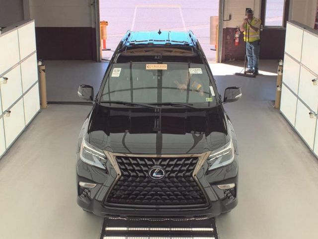 2023 Lexus GX GX 460 4WD - 22912492 - 2
