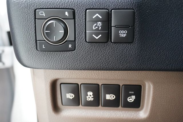 2023 Lexus GX GX 460 Premium 4WD - 22828293 - 27