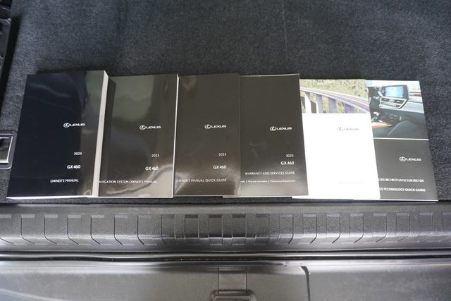 2023 Lexus GX GX 460 Premium 4WD - 22828293 - 29