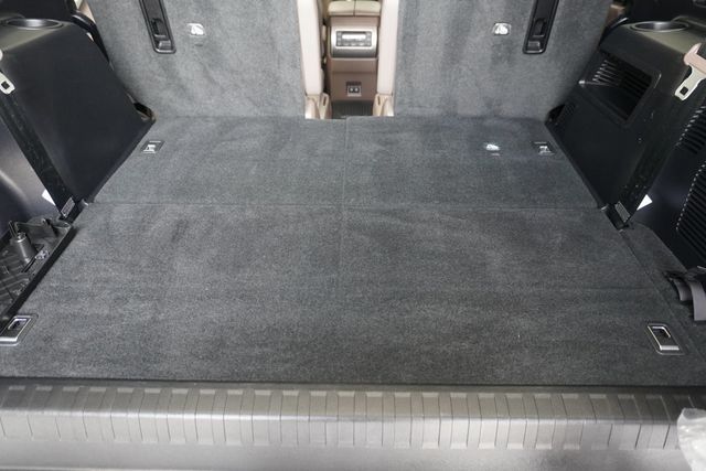 2023 Lexus GX GX 460 Premium 4WD - 22828293 - 30