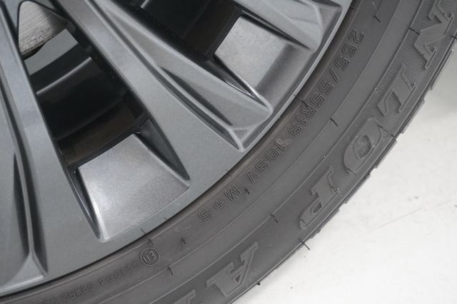 2023 Lexus GX GX 460 Premium 4WD - 22828293 - 32