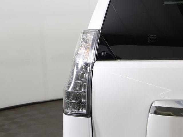 2023 Lexus GX GX 460 Premium 4WD - 22901862 - 18