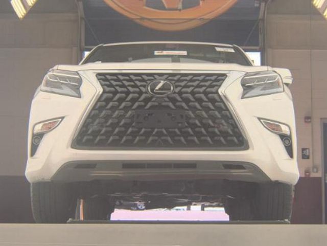 2023 Lexus GX GX 460 Premium 4WD - 22901862 - 2