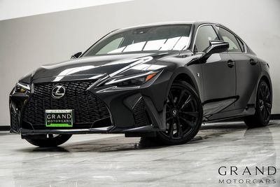 2023 Lexus IS