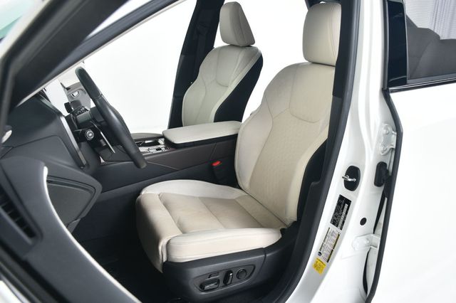 2023 Lexus RX 2023 LEXUS RX350 LUXURY-WHITE/TAN - 22922771 - 3